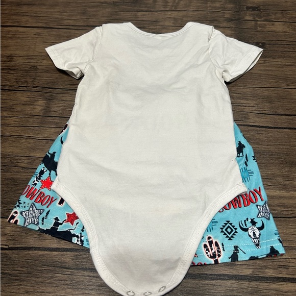 My First Rodeo Outfit - Picture 2 of 6